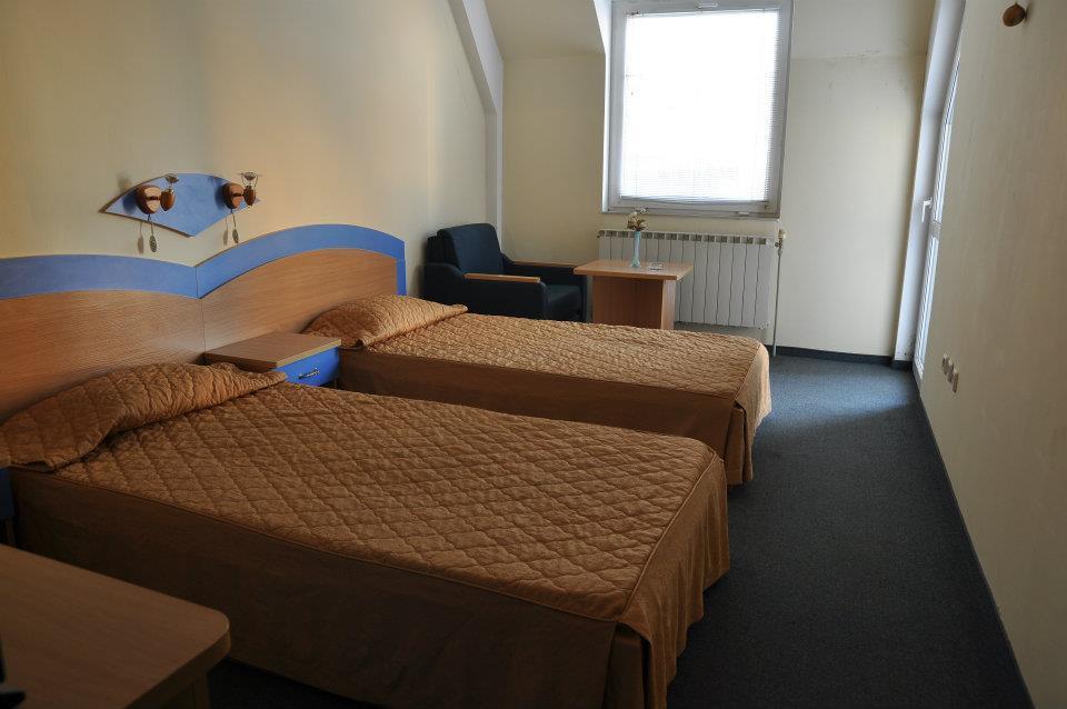 Hotel Ogosta Монтана Екстериор снимка